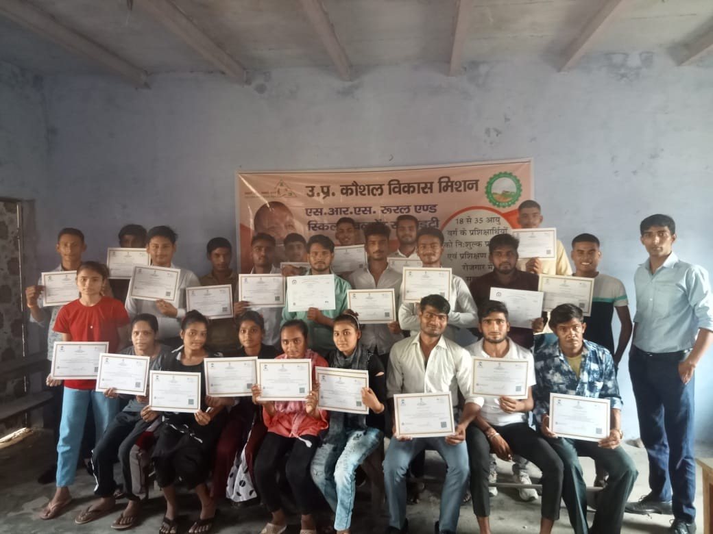Certificate distribution at a UPSDM event